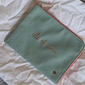 DEUX LUX Pouch NWOT